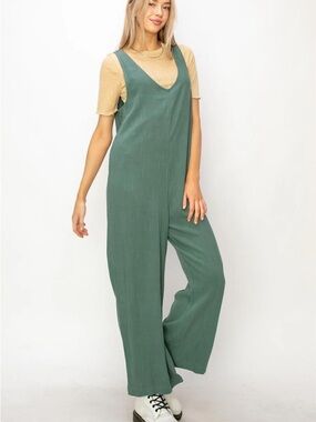 Wide-Leg Green Jumpsuit